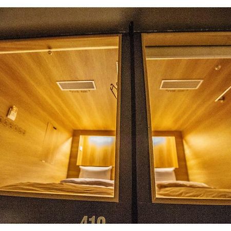 האנוי Khan Hoang Capsule Hotel (Adults Only) מראה חיצוני תמונה