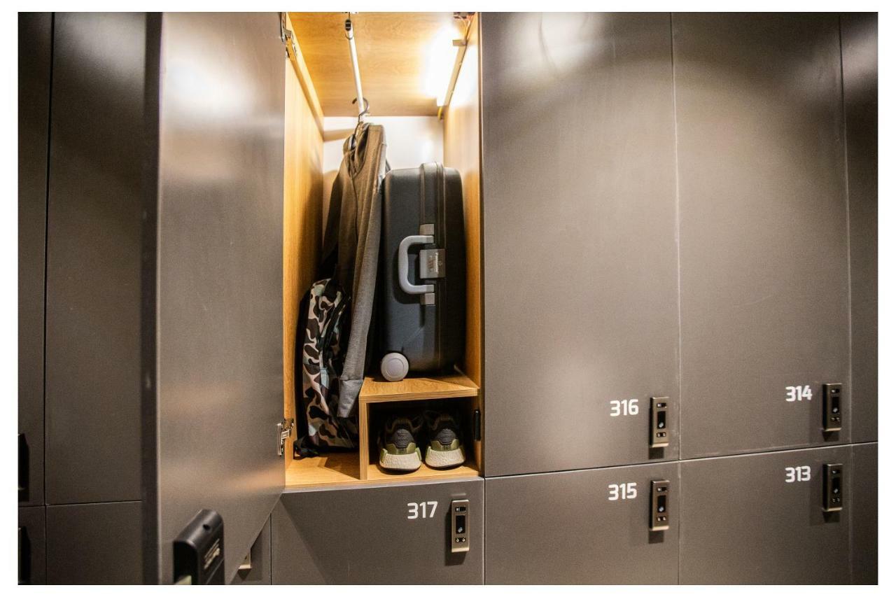 האנוי Khan Hoang Capsule Hotel (Adults Only) מראה חיצוני תמונה